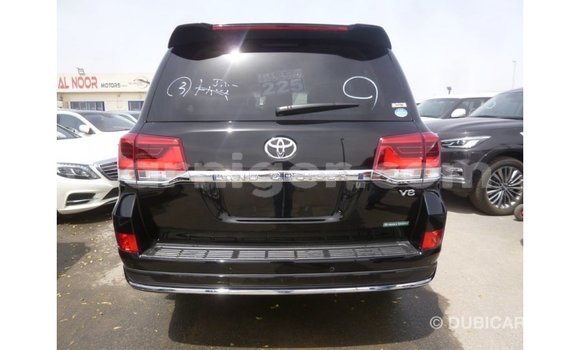 اشتري Imported Toyota Land Cruiser Black شاحنة في Import - Dubai في أغاديز اشتري Imported Toyota Land Cruiser Black شاحنة في Import - Dubai في أغاديز
