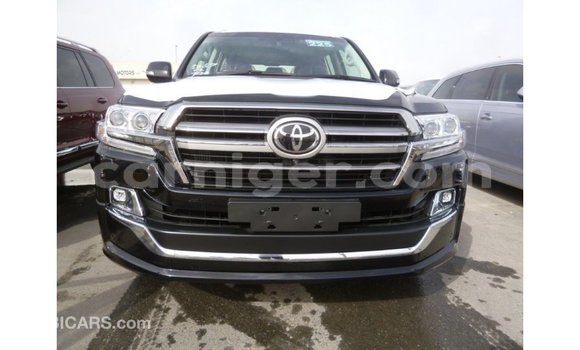 Sayi Imported Toyota Land Cruiser Black Babbar mota in Import - Dubai a Agadez Sayi Imported Toyota Land Cruiser Black Babbar mota in Import - Dubai a Agadez