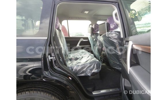 Sayi Imported Toyota Land Cruiser Black Babbar mota in Import - Dubai a Agadez Sayi Imported Toyota Land Cruiser Black Babbar mota in Import - Dubai a Agadez