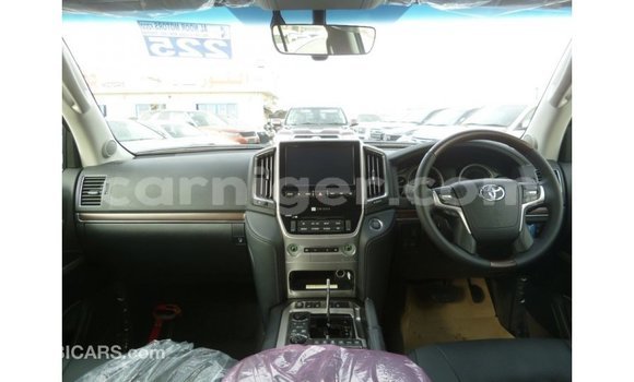 Sayi Imported Toyota Land Cruiser Black Babbar mota in Import - Dubai a Agadez Sayi Imported Toyota Land Cruiser Black Babbar mota in Import - Dubai a Agadez