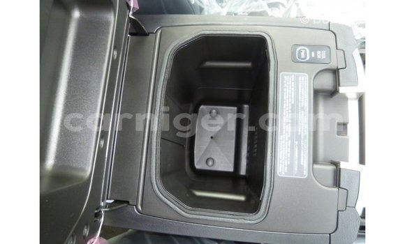 Sayi Imported Toyota Land Cruiser Black Babbar mota in Import - Dubai a Agadez Sayi Imported Toyota Land Cruiser Black Babbar mota in Import - Dubai a Agadez