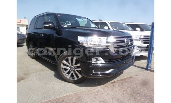 Sayi Imported Toyota Land Cruiser Black Babbar mota in Import - Dubai a Agadez Sayi Imported Toyota Land Cruiser Black Babbar mota in Import - Dubai a Agadez