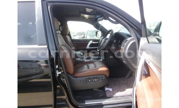 Sayi Imported Toyota Land Cruiser Black Babbar mota in Import - Dubai a Agadez Sayi Imported Toyota Land Cruiser Black Babbar mota in Import - Dubai a Agadez