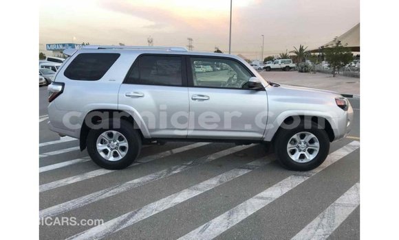 Acheter Import Utilitaire Toyota Ade Autre à Import - Dubai, Agadez Acheter Import Utilitaire Toyota Ade Autre à Import - Dubai, Agadez