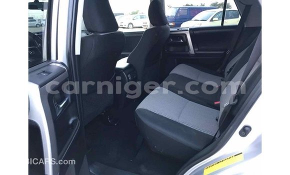 Acheter Import Utilitaire Toyota Ade Autre à Import - Dubai, Agadez Acheter Import Utilitaire Toyota Ade Autre à Import - Dubai, Agadez