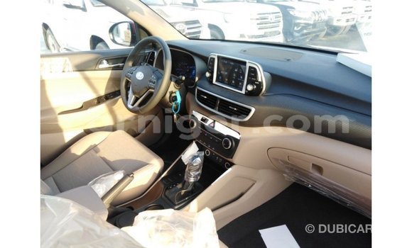 Buy Import Hyundai Tucson Red Car in Import - Dubai in Agadez Buy Import Hyundai Tucson Red Car in Import - Dubai in Agadez