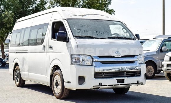Buy Import Toyota Hiace White Car in Import - Dubai in Agadez Buy Import Toyota Hiace White Car in Import - Dubai in Agadez