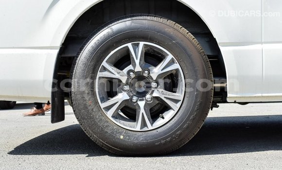 Buy Import Toyota Hiace White Car in Import - Dubai in Agadez Buy Import Toyota Hiace White Car in Import - Dubai in Agadez