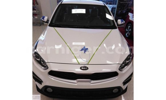 Buy Import Kia Cerato White Car in Import - Dubai in Agadez Buy Import Kia Cerato White Car in Import - Dubai in Agadez