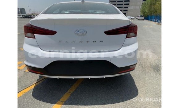 Buy Import Hyundai Elantra White Car in Import - Dubai in Agadez Buy Import Hyundai Elantra White Car in Import - Dubai in Agadez
