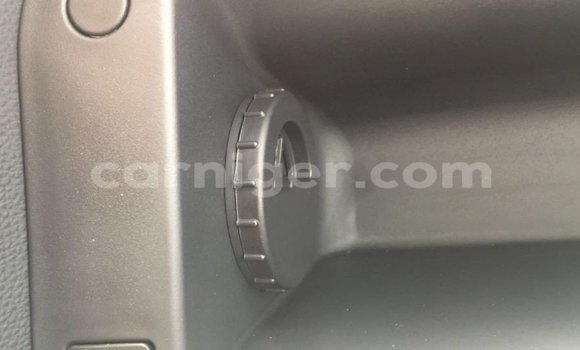 Buy Import Hyundai Chorus White Truck in Import - Dubai in Agadez Buy Import Hyundai Chorus White Truck in Import - Dubai in Agadez