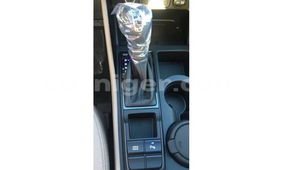 اشتري Imported Hyundai Tucson White سيارة في Import - Dubai في أغاديز اشتري Imported Hyundai Tucson White سيارة في Import - Dubai في أغاديز