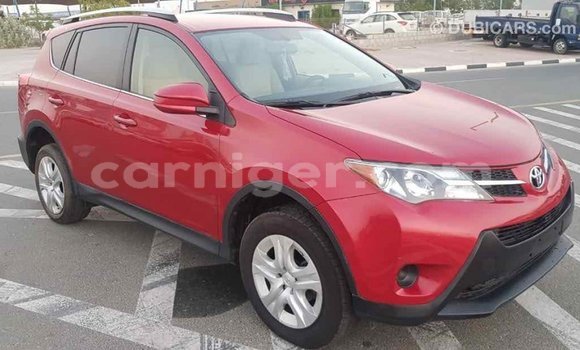 Buy Import Toyota Ade Red Truck in Import - Dubai in Agadez Buy Import Toyota Ade Red Truck in Import - Dubai in Agadez