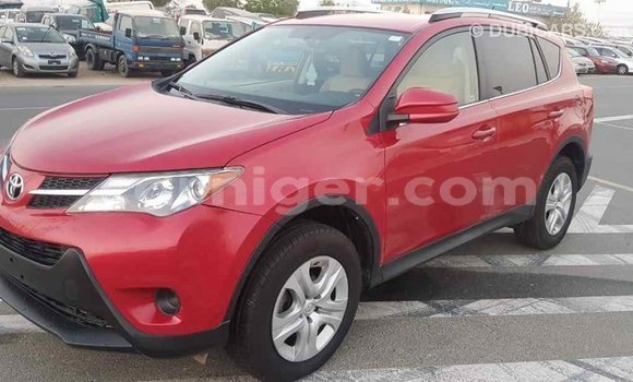 Buy Import Toyota Ade Red Truck in Import - Dubai in Agadez Buy Import Toyota Ade Red Truck in Import - Dubai in Agadez