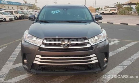 Buy Import Toyota Highlander Other Car in Import - Dubai in Agadez Buy Import Toyota Highlander Other Car in Import - Dubai in Agadez