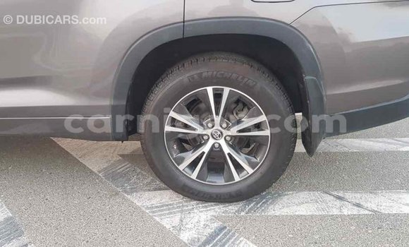 Buy Import Toyota Highlander Other Car in Import - Dubai in Agadez Buy Import Toyota Highlander Other Car in Import - Dubai in Agadez