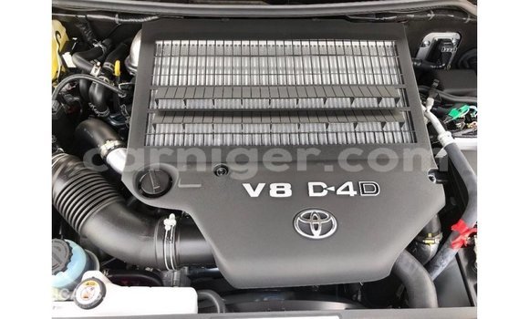 اشتري Imported Toyota Land Cruiser Black شاحنة في Import - Dubai في أغاديز اشتري Imported Toyota Land Cruiser Black شاحنة في Import - Dubai في أغاديز