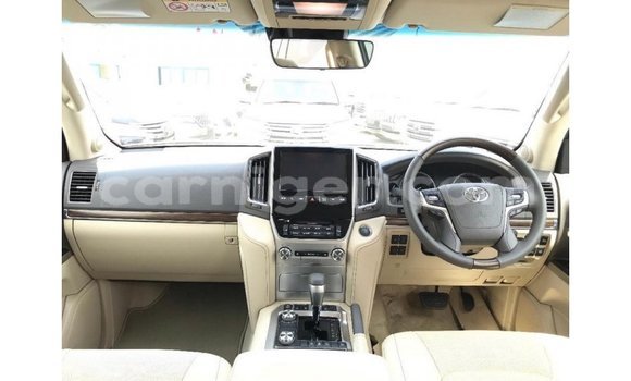اشتري Imported Toyota Land Cruiser Black شاحنة في Import - Dubai في أغاديز اشتري Imported Toyota Land Cruiser Black شاحنة في Import - Dubai في أغاديز