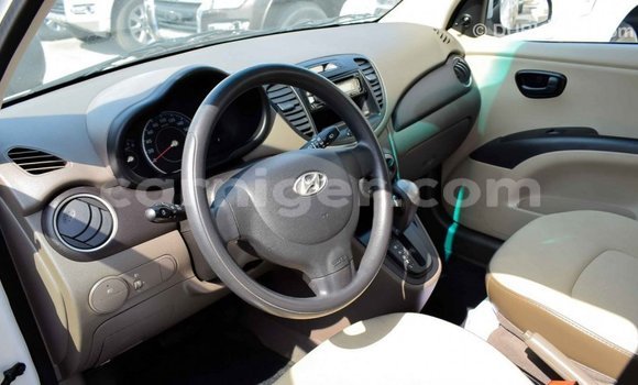 Buy Import Hyundai i10 White Car in Import - Dubai in Agadez Buy Import Hyundai i10 White Car in Import - Dubai in Agadez