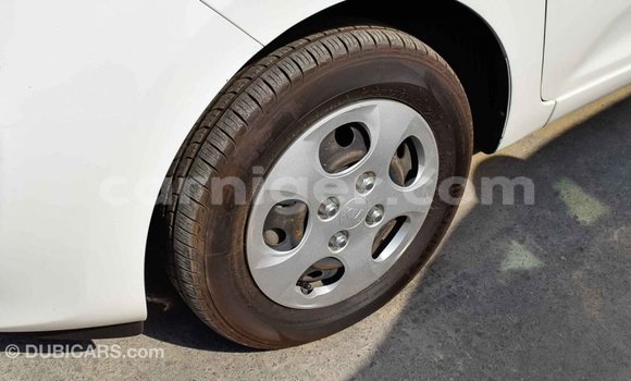 اشتري Imported Kia Picanto White سيارة في Import - Dubai في أغاديز اشتري Imported Kia Picanto White سيارة في Import - Dubai في أغاديز