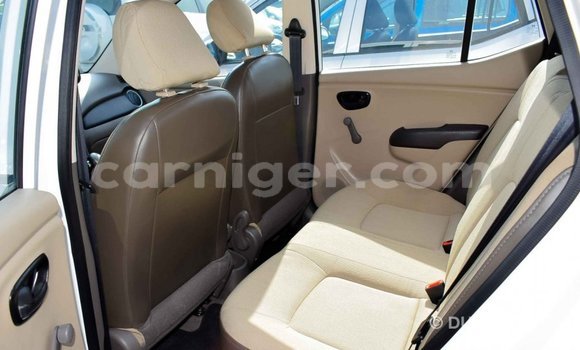 Buy Import Hyundai i10 White Car in Import - Dubai in Agadez Buy Import Hyundai i10 White Car in Import - Dubai in Agadez
