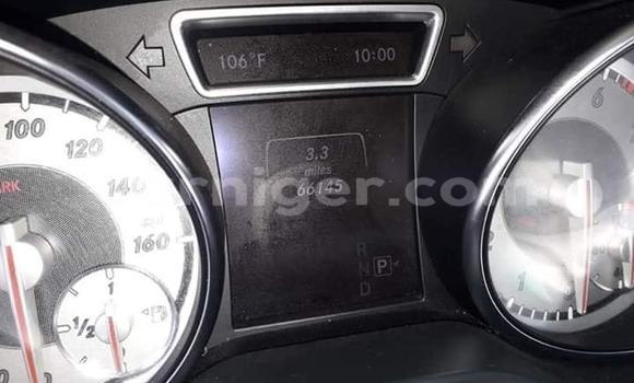 Sayi Na hannu Mercedes‒Benz CLA-klasse White Mota in Niamey a Niamey Sayi Na hannu Mercedes‒Benz CLA-klasse White Mota in Niamey a Niamey