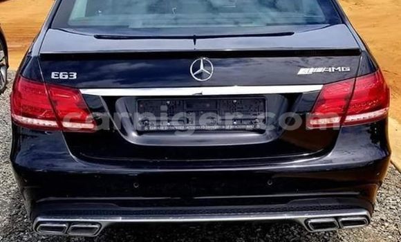 Buy Used Mercedes‒Benz E–Class Blue Car in Niamey in Niamey Buy Used Mercedes‒Benz E–Class Blue Car in Niamey in Niamey