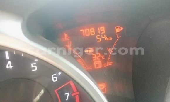 Buy Used Nissan Juke Red Car in Niamey in Niamey Buy Used Nissan Juke Red Car in Niamey in Niamey