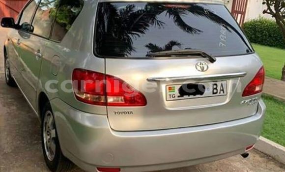 Buy Used Toyota Avensis Verso Silver Car in Niamey in Niamey Buy Used Toyota Avensis Verso Silver Car in Niamey in Niamey