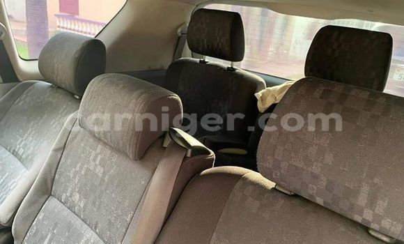 Buy Used Toyota Avensis Verso Silver Car in Niamey in Niamey Buy Used Toyota Avensis Verso Silver Car in Niamey in Niamey