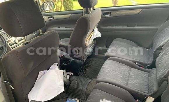 Buy Used Toyota Avensis Verso Silver Car in Niamey in Niamey Buy Used Toyota Avensis Verso Silver Car in Niamey in Niamey