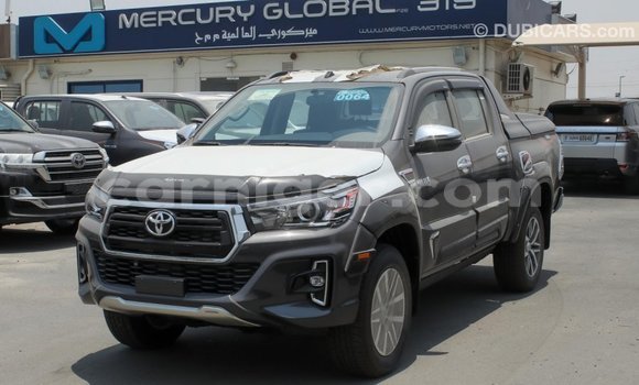Buy Import Toyota Hilux Black Car in Import - Dubai in Agadez Buy Import Toyota Hilux Black Car in Import - Dubai in Agadez