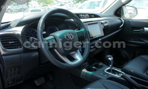 Buy Import Toyota Hilux Black Car in Import - Dubai in Agadez Buy Import Toyota Hilux Black Car in Import - Dubai in Agadez