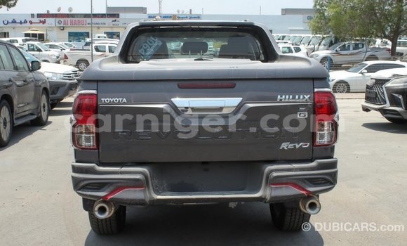 Buy Import Toyota Hilux Black Car in Import - Dubai in Agadez Buy Import Toyota Hilux Black Car in Import - Dubai in Agadez