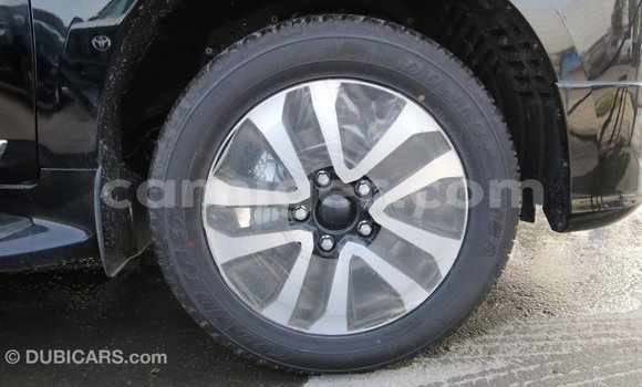 Buy Import Toyota Land Cruiser Black Truck in Import - Dubai in Agadez Buy Import Toyota Land Cruiser Black Truck in Import - Dubai in Agadez