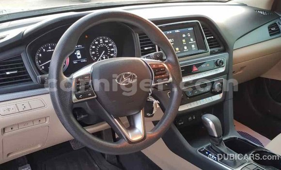 Acheter Import Voiture Hyundai Sonata Noir à Import - Dubai, Agadez Acheter Import Voiture Hyundai Sonata Noir à Import - Dubai, Agadez