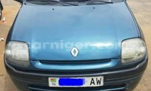 Buy Used Renault Clio Blue Car in Niamey in Niamey