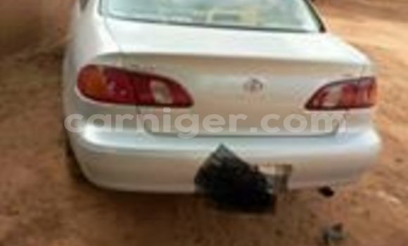 Sayi Na hannu Toyota Corolla Silver Mota in Niamey a Niamey Sayi Na hannu Toyota Corolla Silver Mota in Niamey a Niamey