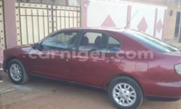 Sayi Na hannu Nissan Primera Red Mota in Niamey a Niamey Sayi Na hannu Nissan Primera Red Mota in Niamey a Niamey