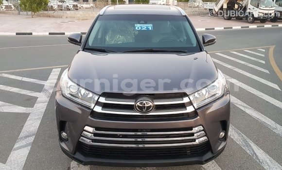 Buy Import Toyota Highlander Other Car in Import - Dubai in Agadez Buy Import Toyota Highlander Other Car in Import - Dubai in Agadez