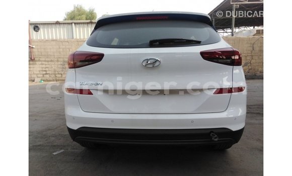 Buy Import Hyundai Tucson White Car in Import - Dubai in Agadez Buy Import Hyundai Tucson White Car in Import - Dubai in Agadez
