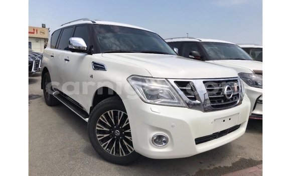Sayi Imported Nissan Patrol White Mota in Import - Dubai a Agadez Sayi Imported Nissan Patrol White Mota in Import - Dubai a Agadez