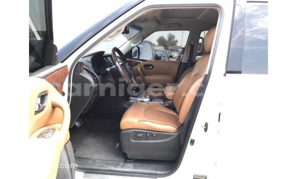 Sayi Imported Nissan Patrol White Mota in Import - Dubai a Agadez Sayi Imported Nissan Patrol White Mota in Import - Dubai a Agadez