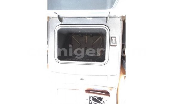 Sayi Imported Nissan Patrol White Mota in Import - Dubai a Agadez Sayi Imported Nissan Patrol White Mota in Import - Dubai a Agadez