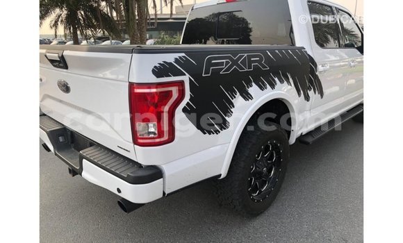 Buy Import Ford AEV AMBULANCE White Truck in Import - Dubai in Agadez Buy Import Ford AEV AMBULANCE White Truck in Import - Dubai in Agadez