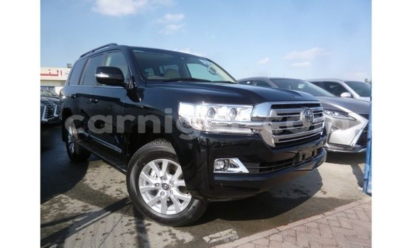Sayi Imported Toyota Land Cruiser Black Babbar mota in Import - Dubai a Agadez Sayi Imported Toyota Land Cruiser Black Babbar mota in Import - Dubai a Agadez
