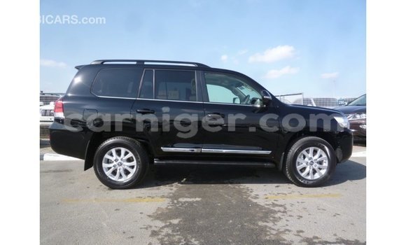 Sayi Imported Toyota Land Cruiser Black Babbar mota in Import - Dubai a Agadez Sayi Imported Toyota Land Cruiser Black Babbar mota in Import - Dubai a Agadez