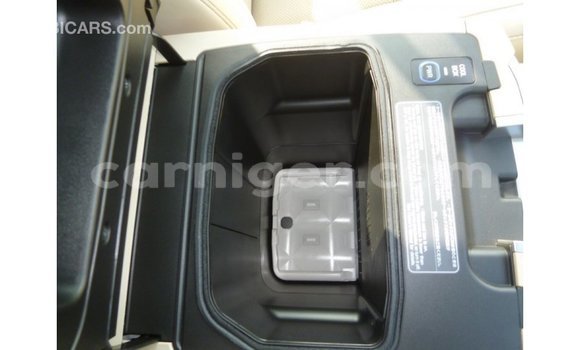 Sayi Imported Toyota Land Cruiser Black Babbar mota in Import - Dubai a Agadez Sayi Imported Toyota Land Cruiser Black Babbar mota in Import - Dubai a Agadez