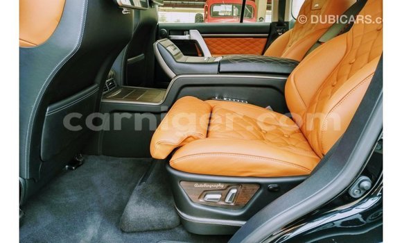 Buy Import Toyota Land Cruiser Black Truck in Import - Dubai in Agadez Buy Import Toyota Land Cruiser Black Truck in Import - Dubai in Agadez