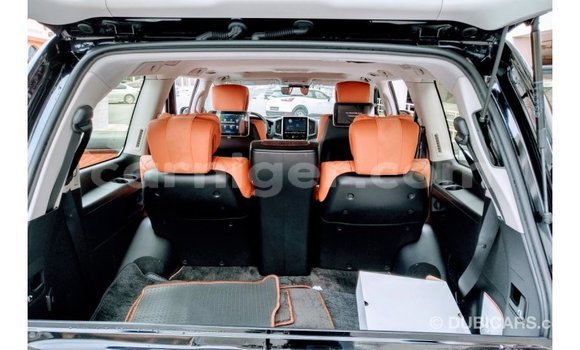 Buy Import Toyota Land Cruiser Black Truck in Import - Dubai in Agadez Buy Import Toyota Land Cruiser Black Truck in Import - Dubai in Agadez
